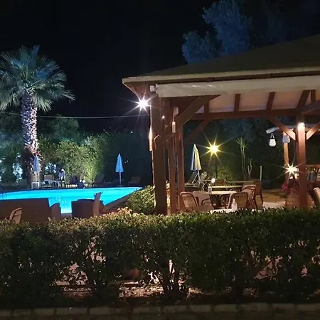 Phivos Apart-hotel *